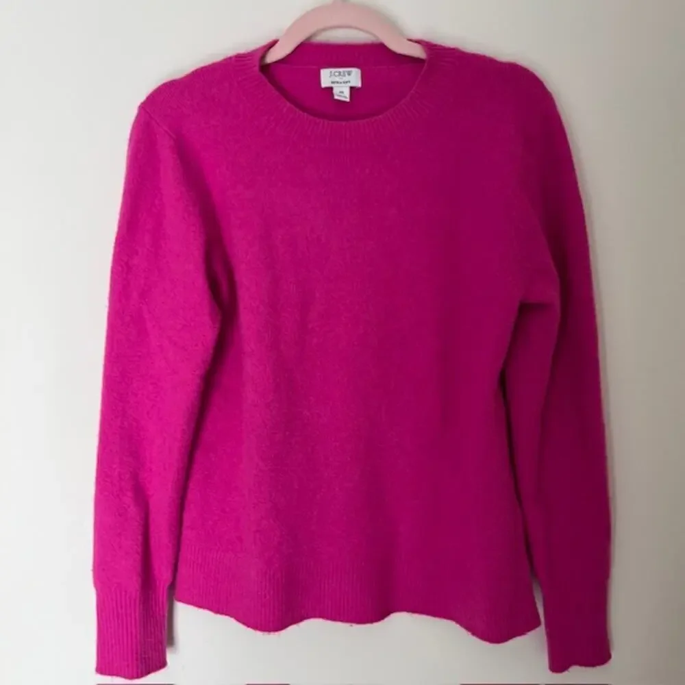 J.Crew Women's Extra Soft Crewneck Sweater Women’s Medium Pink Cozy Knit